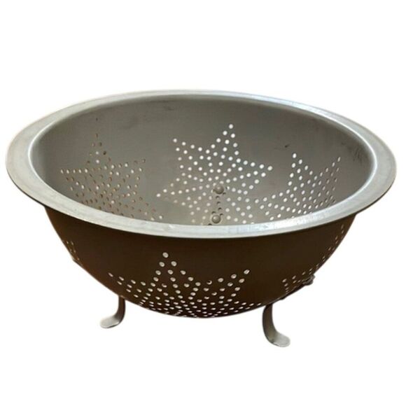 Duracrest Vintage Metal Colander Star Pattern Footed Farmhouse Rustic - Picture 1 of 9